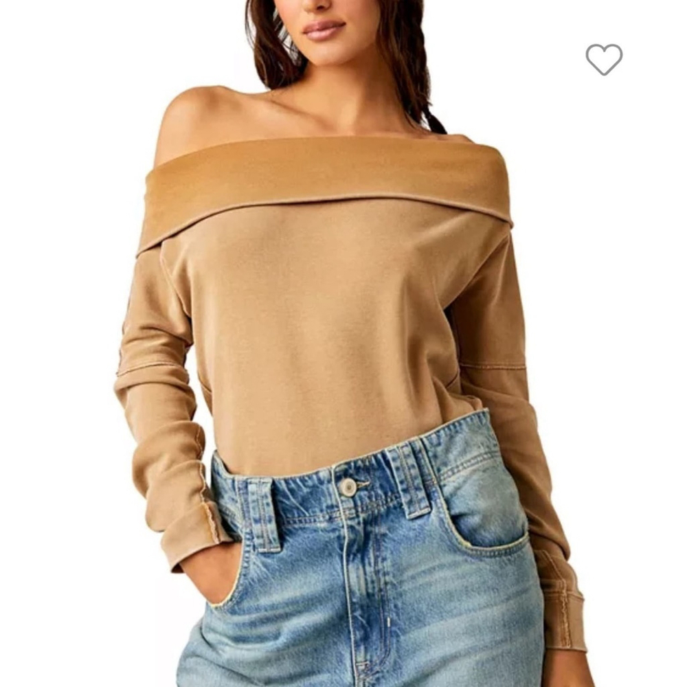 Free People Not the Same Off the Shoulder Top Size: Medium